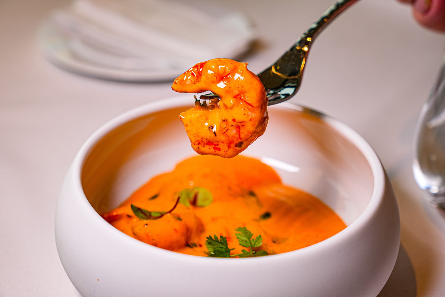 高雄萬豪｜美享地牛排館：米其林主廚法式牛排饗宴，五週年住房專案高鐵、住宿、美食一站式度假! @混血珊莎的奇幻旅程