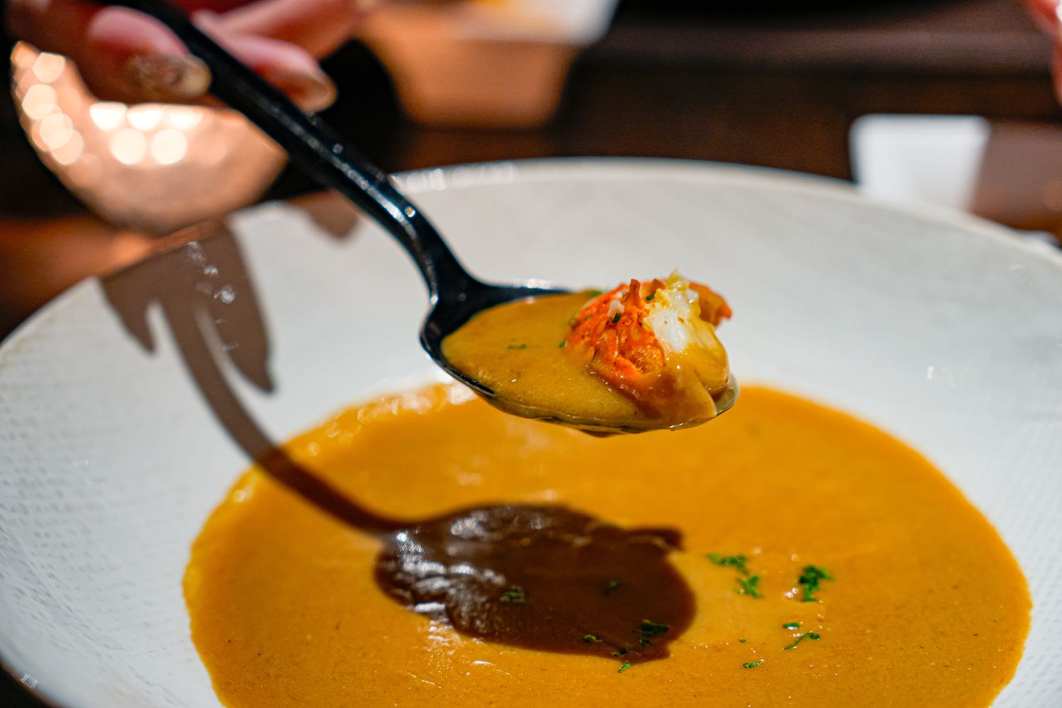 胡志明市高級餐廳|Pullman五星飯店高空牛排館 Mad Cow Saigon，和牛與百萬夜景一次滿足! @混血珊莎的奇幻旅程