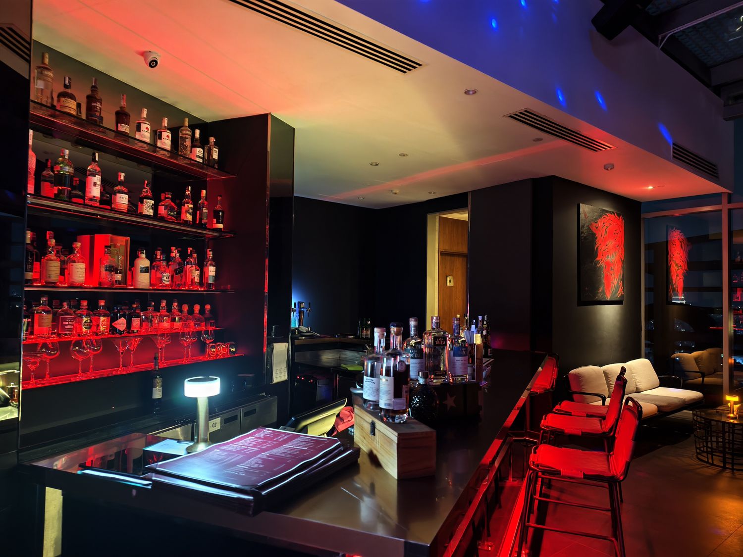 胡志明市高級餐廳|Pullman五星飯店高空牛排館 Mad Cow Saigon，和牛與百萬夜景一次滿足! @混血珊莎的奇幻旅程