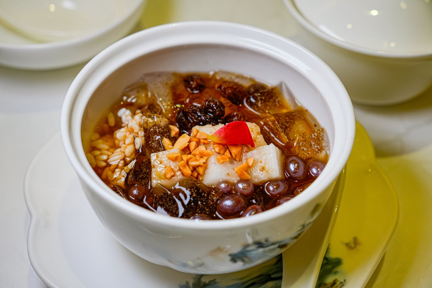 【澳門美食】美獅美高梅「蜀道」:集結米其林與黑珍珠榮譽,重現成都公館百菜百味的頂級川菜饗宴! @混血珊莎的奇幻旅程 【澳門美食】美獅美高梅「蜀道」:集結米其林與黑珍珠榮譽,重現成都公館百菜百味的頂級川菜饗宴! @混血珊莎的奇幻旅程