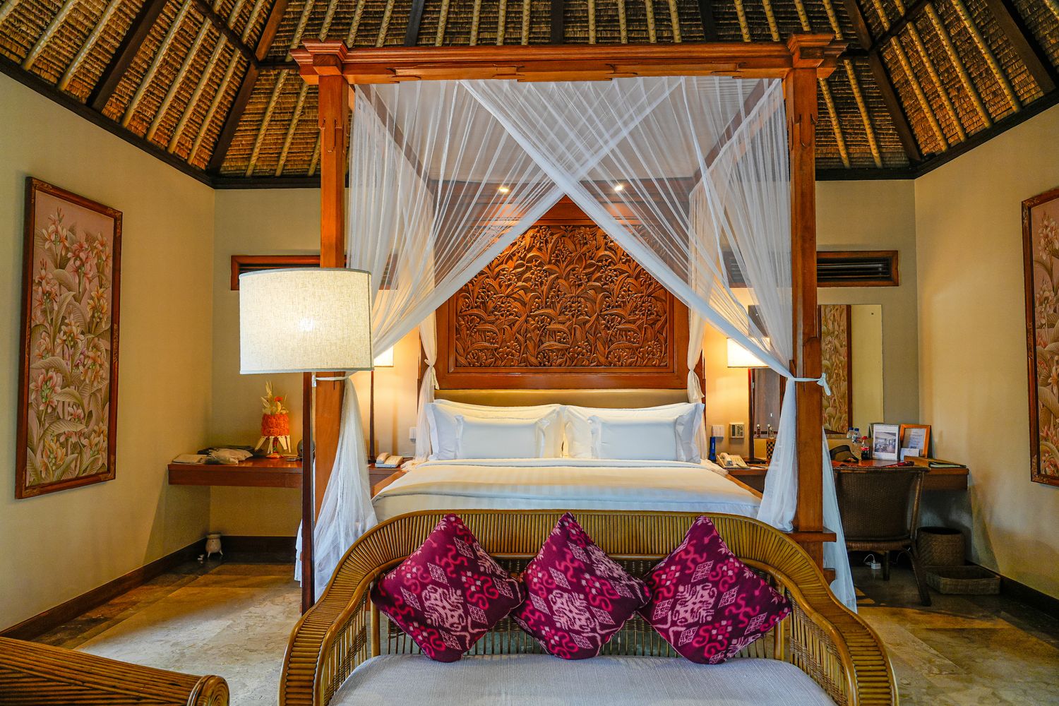 【峇里島住宿】The Oberoi, Bali 歐貝羅伊海灘度假村:水明漾絕美夕陽、海景Villa與放鬆Spa,完美度假就該這樣! @混血珊莎的奇幻旅程 【峇里島住宿】The Oberoi, Bali 歐貝羅伊海灘度假村:水明漾絕美夕陽、海景Villa與放鬆Spa,完美度假就該這樣! @混血珊莎的奇幻旅程