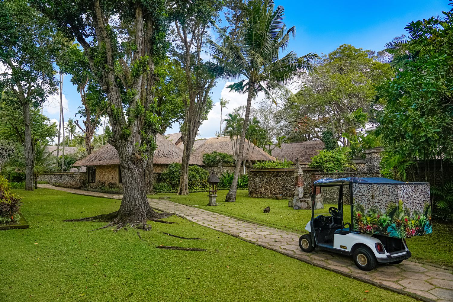 【峇里島住宿】The Oberoi, Bali 歐貝羅伊海灘度假村:水明漾絕美夕陽、海景Villa與放鬆Spa,完美度假就該這樣! @混血珊莎的奇幻旅程 【峇里島住宿】The Oberoi, Bali 歐貝羅伊海灘度假村:水明漾絕美夕陽、海景Villa與放鬆Spa,完美度假就該這樣! @混血珊莎的奇幻旅程