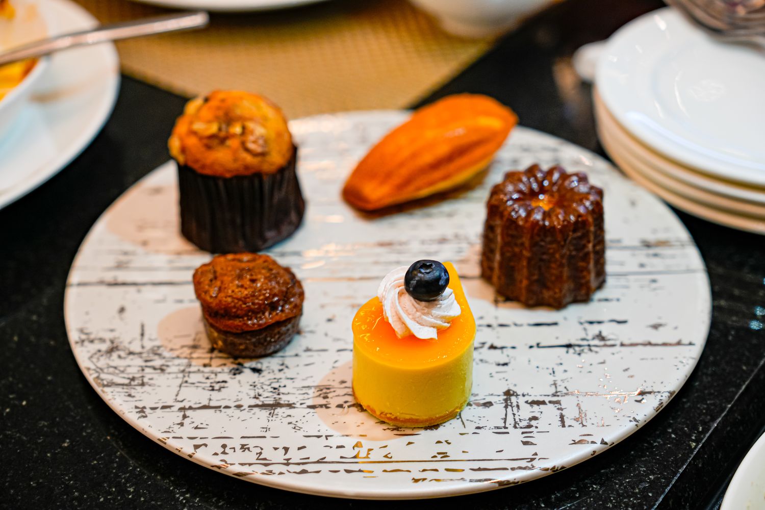 秒飛歐洲！瓏山林蘇澳冷熱泉度假飯店，純白宮廷風與極致雙湯的度假天堂! @混血珊莎的奇幻旅程