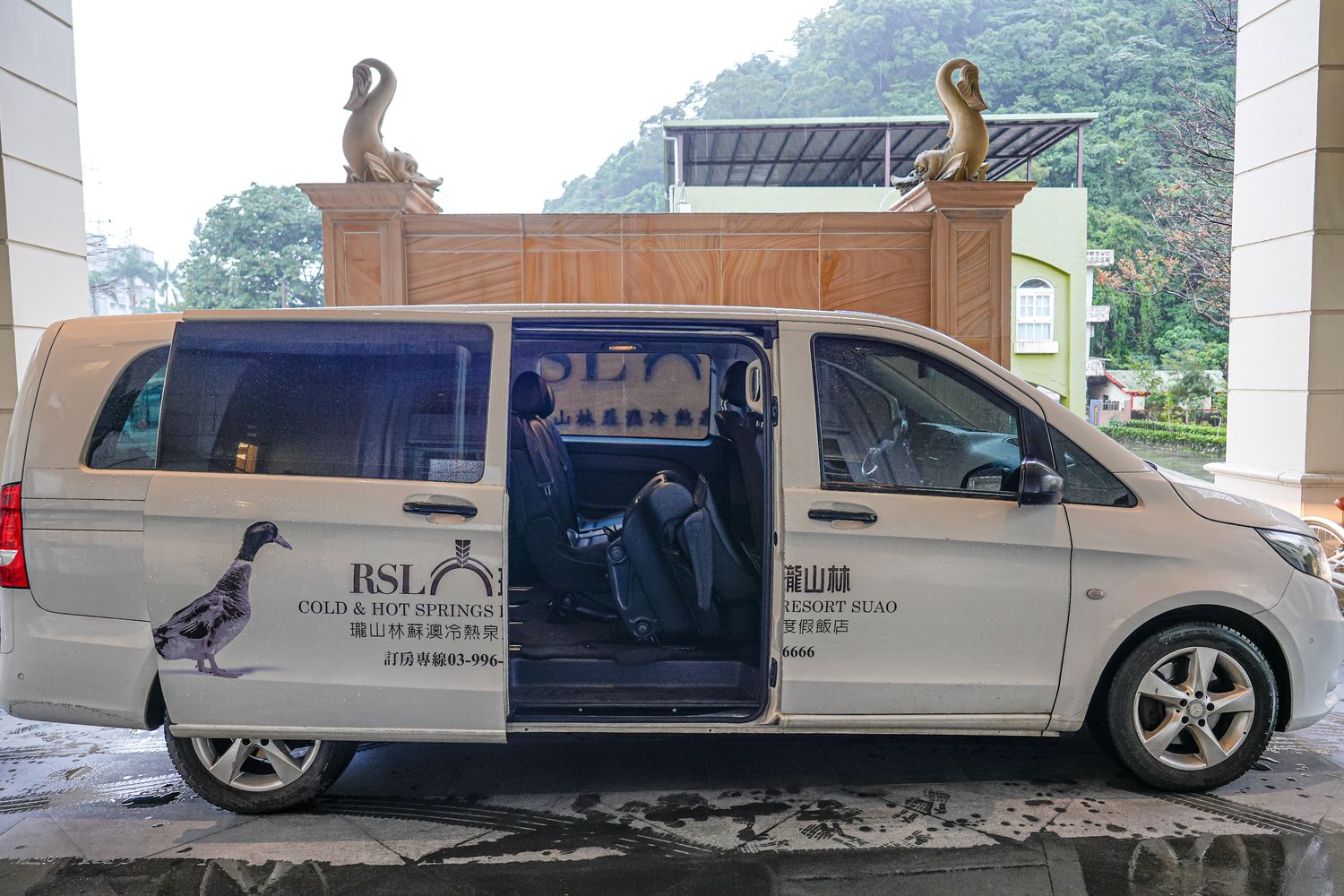 秒飛歐洲！瓏山林蘇澳冷熱泉度假飯店，純白宮廷風與極致雙湯的度假天堂! @混血珊莎的奇幻旅程