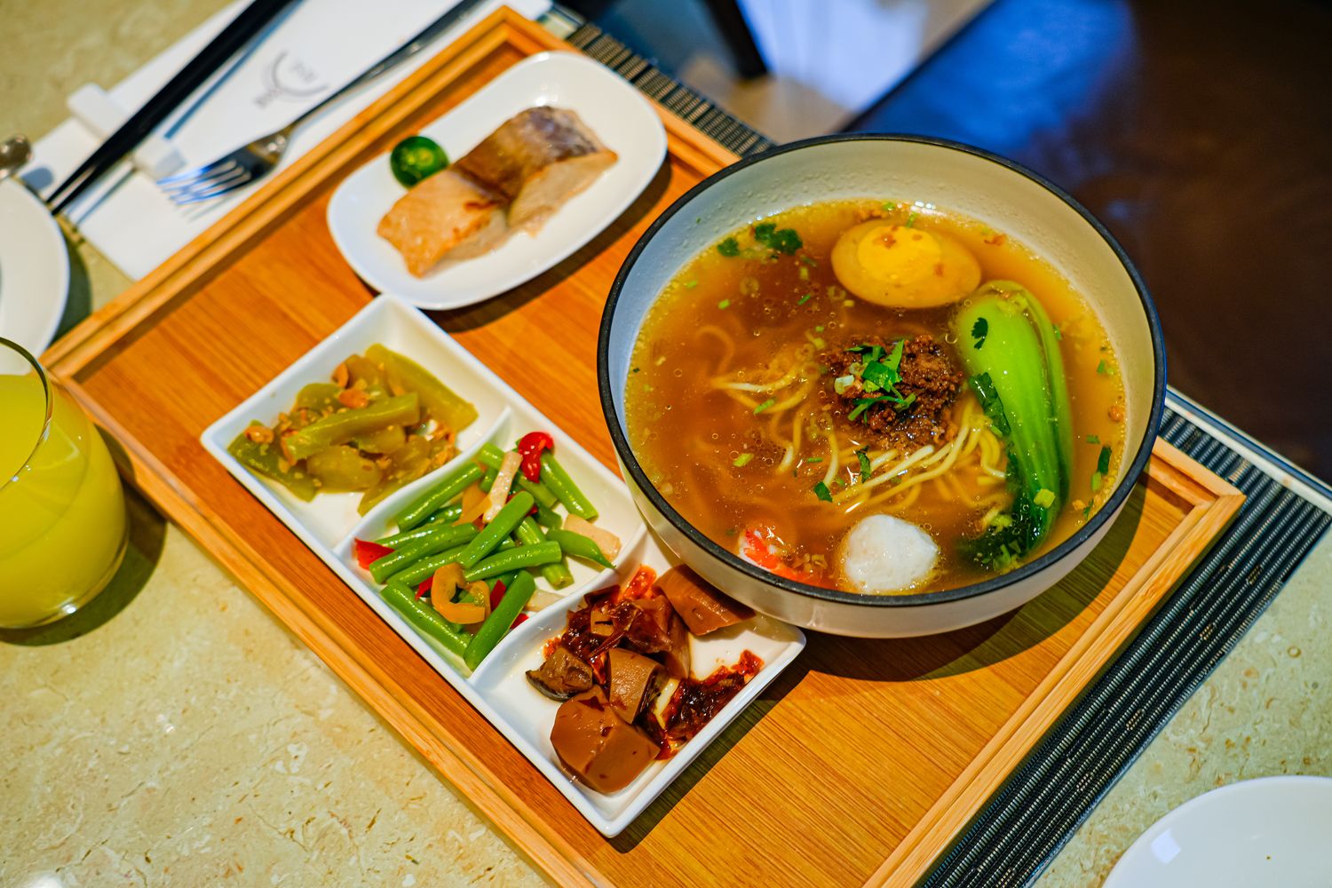 秒飛歐洲！瓏山林蘇澳冷熱泉度假飯店，純白宮廷風與極致雙湯的度假天堂! @混血珊莎的奇幻旅程