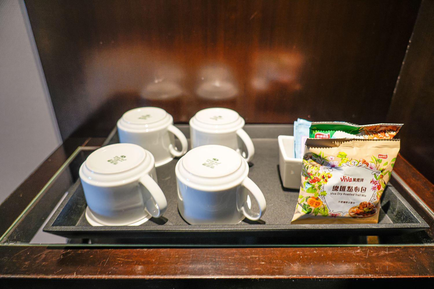 秒飛歐洲！瓏山林蘇澳冷熱泉度假飯店，純白宮廷風與極致雙湯的度假天堂! @混血珊莎的奇幻旅程