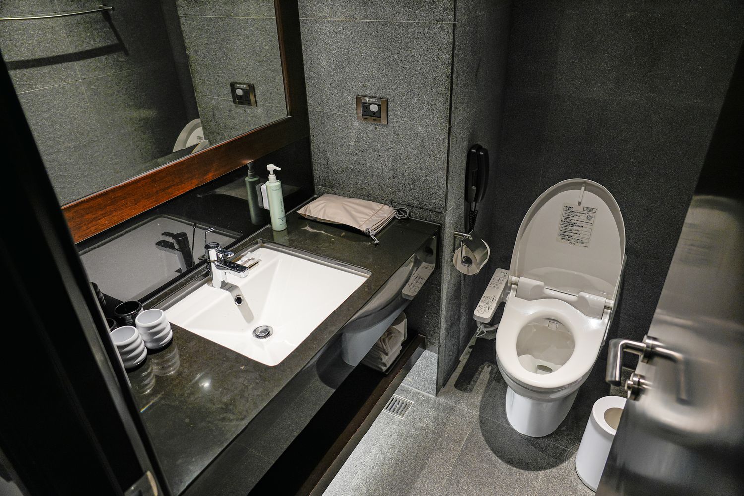 秒飛歐洲！瓏山林蘇澳冷熱泉度假飯店，純白宮廷風與極致雙湯的度假天堂! @混血珊莎的奇幻旅程