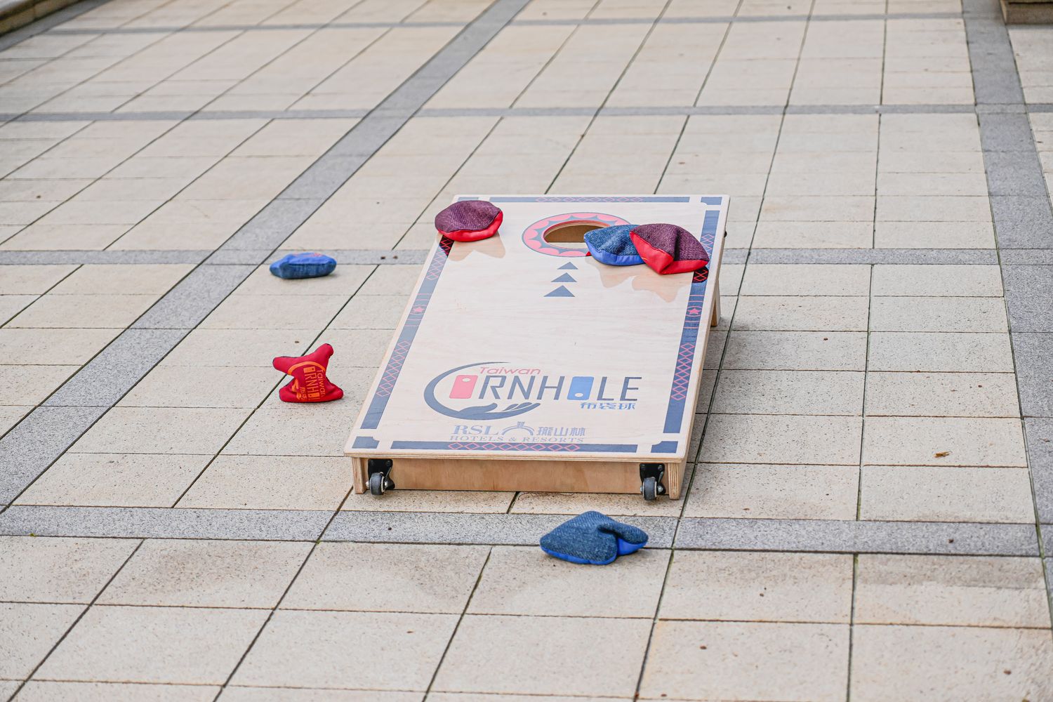 秒飛歐洲！瓏山林蘇澳冷熱泉度假飯店，純白宮廷風與極致雙湯的度假天堂! @混血珊莎的奇幻旅程