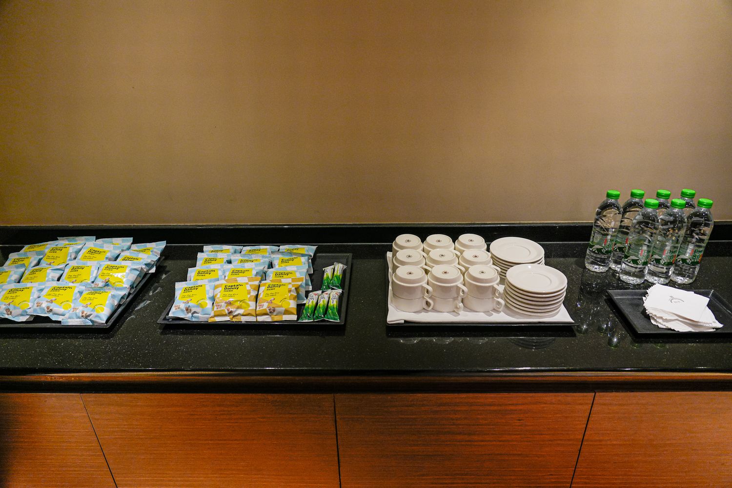 秒飛歐洲！瓏山林蘇澳冷熱泉度假飯店，純白宮廷風與極致雙湯的度假天堂! @混血珊莎的奇幻旅程