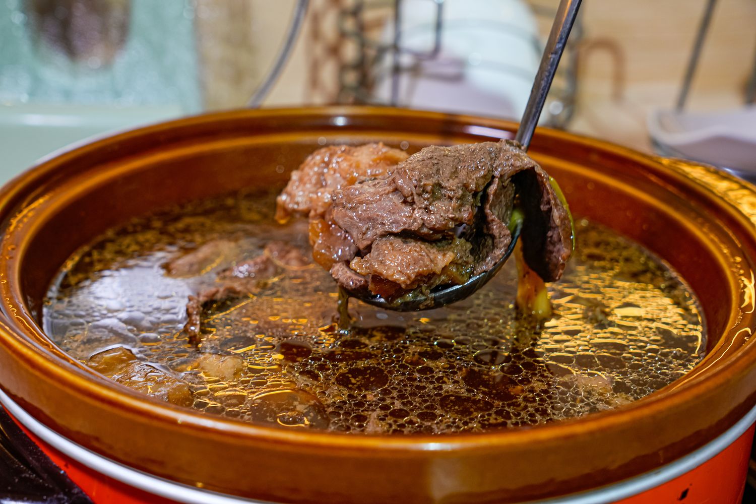 【燒肉道】全台首創軌道送餐，桃園蘆竹吃到飽$789起狂嗑和牛與生猛海鮮! @混血珊莎的奇幻旅程
