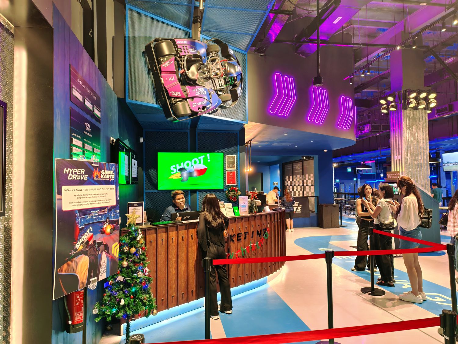 新加坡 HyperDrive 室內卡丁車,隱身聖淘沙巴拉望的飆速天堂! @混血珊莎的奇幻旅程 新加坡 HyperDrive 室內卡丁車,隱身聖淘沙巴拉望的飆速天堂! @混血珊莎的奇幻旅程