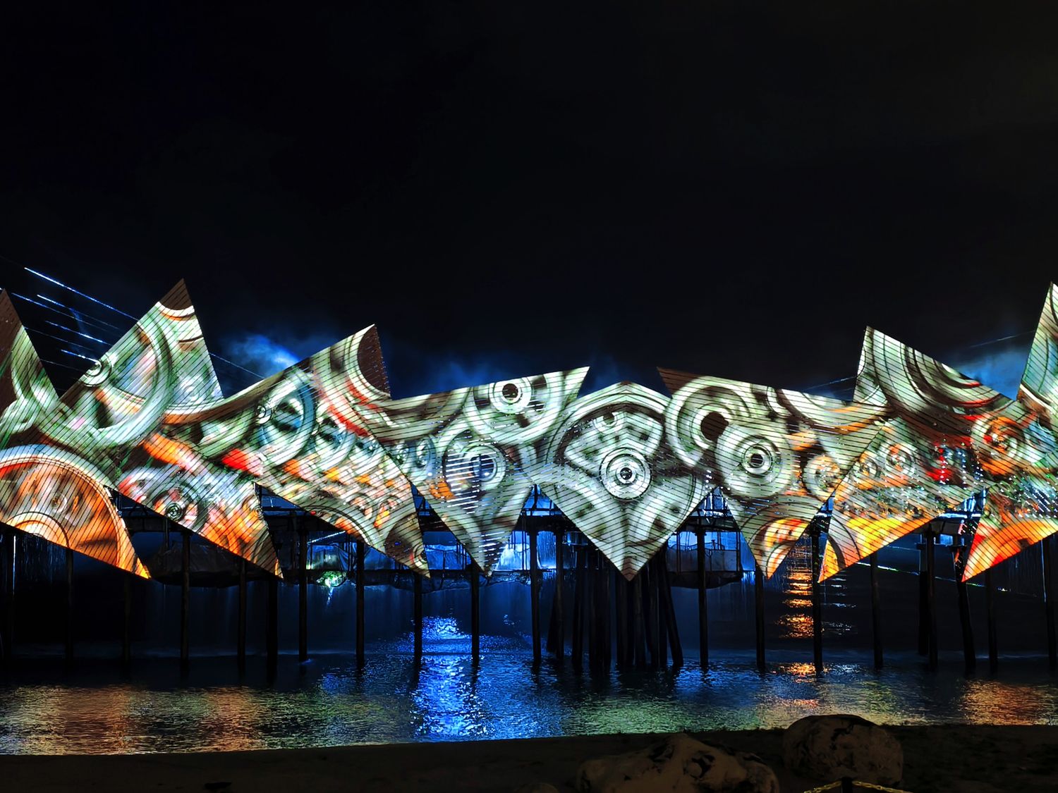 新加坡聖淘沙｜時光之翼 Wings of Time 值得看嗎? 票價/交通/心得評價一次告訴你! @混血珊莎的奇幻旅程