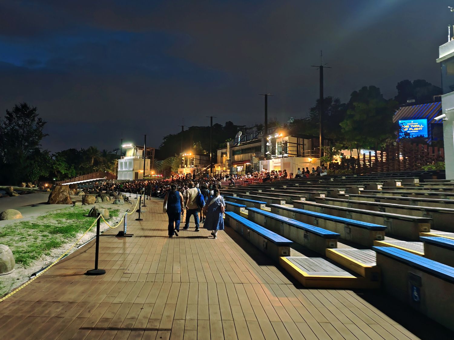 新加坡聖淘沙｜時光之翼 Wings of Time 值得看嗎? 票價/交通/心得評價一次告訴你! @混血珊莎的奇幻旅程