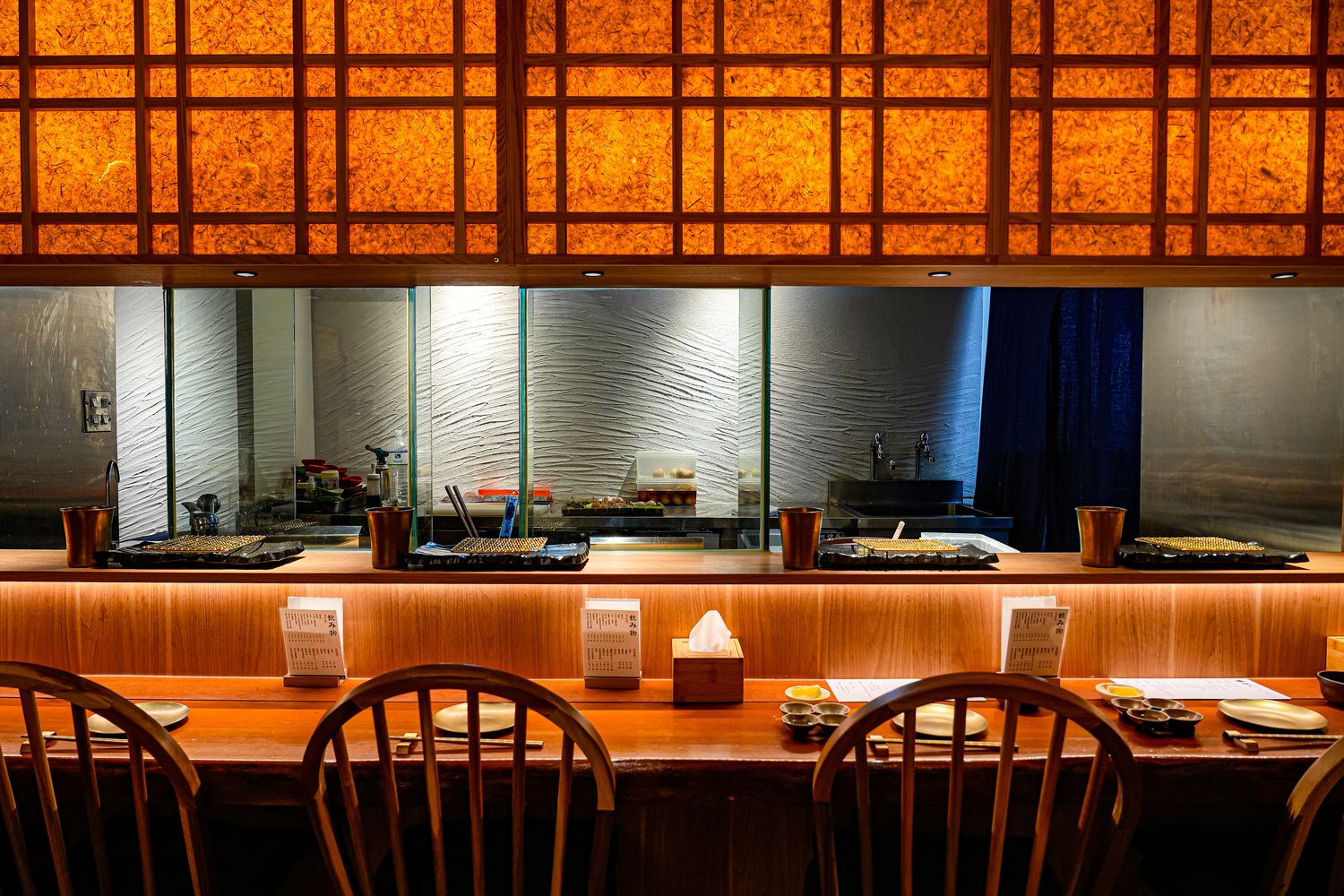 【勝天 天婦羅串揚】輕奢板前料理!品嚐21道板前現流海鮮炸物，中山區必吃美食推薦 @混血珊莎的奇幻旅程