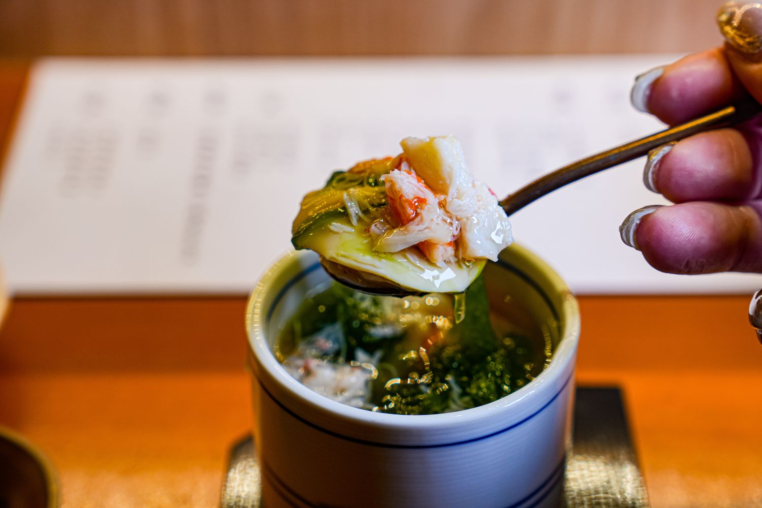【勝天 天婦羅串揚】輕奢板前料理!品嚐21道板前現流海鮮炸物，中山區必吃美食推薦 @混血珊莎的奇幻旅程