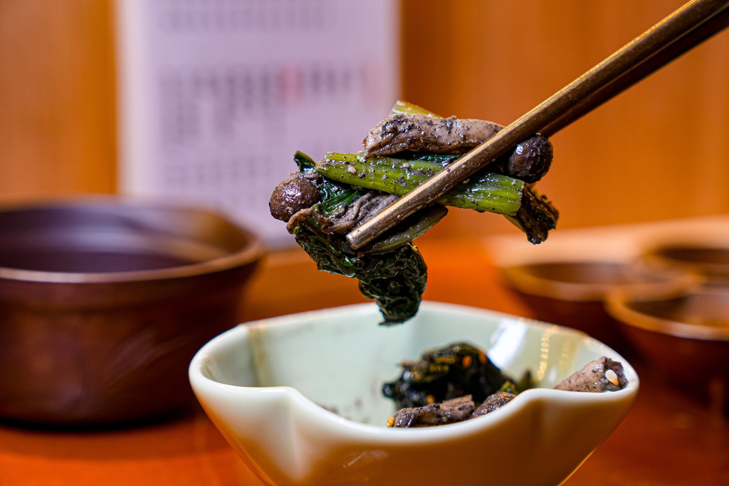 【勝天 天婦羅串揚】輕奢板前料理!品嚐21道板前現流海鮮炸物，中山區必吃美食推薦 @混血珊莎的奇幻旅程