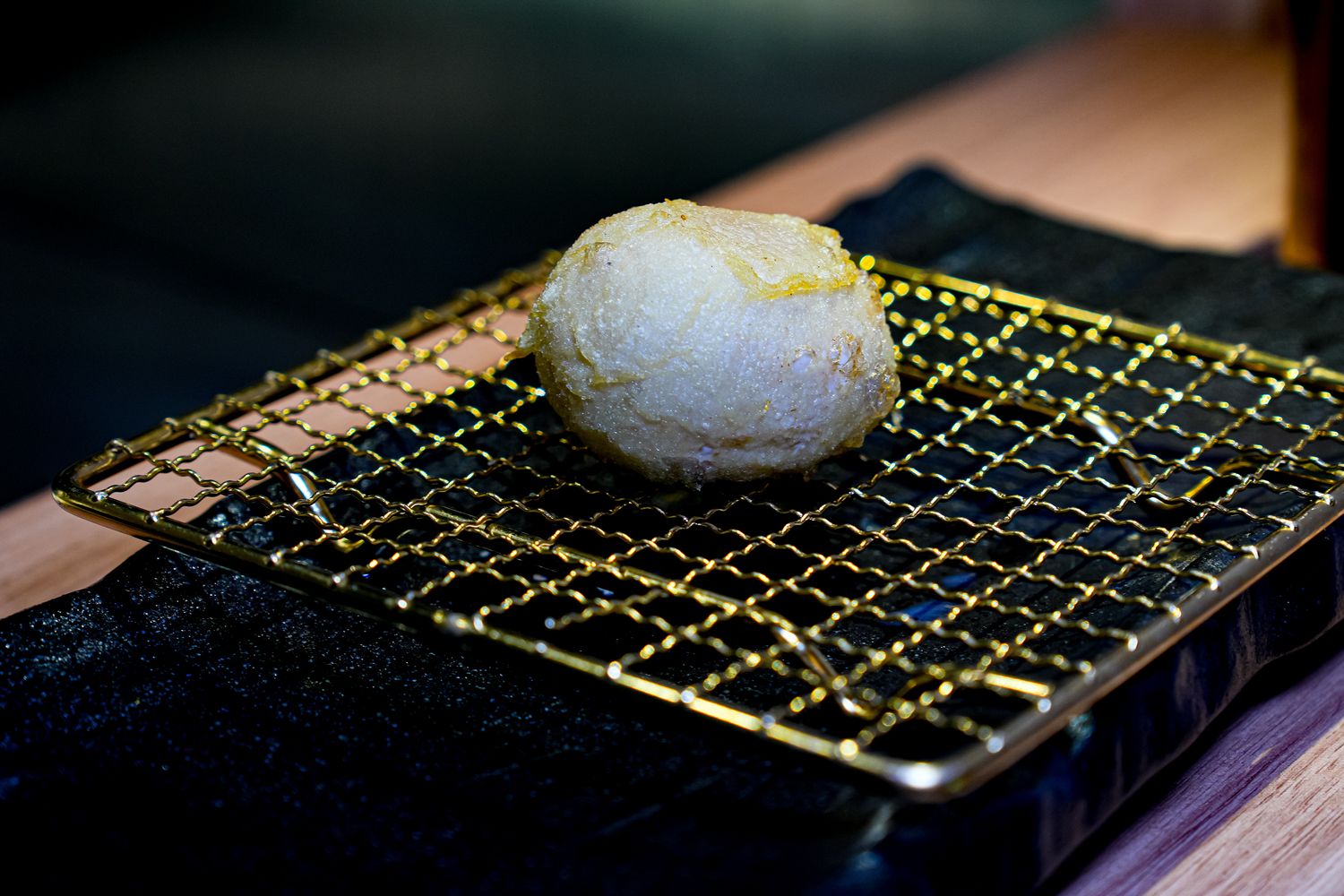 【勝天 天婦羅串揚】輕奢板前料理!品嚐21道板前現流海鮮炸物，中山區必吃美食推薦 @混血珊莎的奇幻旅程