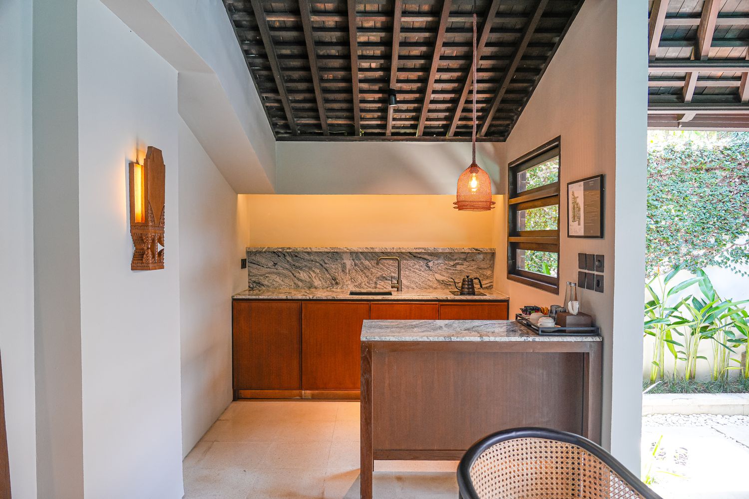 【峇里島住宿推薦】The Amala Boutique Retreat:水明漾獨棟泳池Villa,頌缽體驗與夢幻漂浮早餐! @混血珊莎的奇幻旅程 【峇里島住宿推薦】The Amala Boutique Retreat:水明漾獨棟泳池Villa,頌缽體驗與夢幻漂浮早餐! @混血珊莎的奇幻旅程