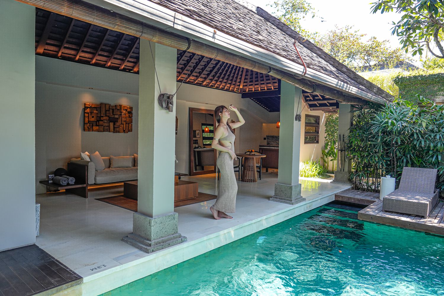 【峇里島住宿推薦】The Amala Boutique Retreat:水明漾獨棟泳池Villa,頌缽體驗與夢幻漂浮早餐! @混血珊莎的奇幻旅程 【峇里島住宿推薦】The Amala Boutique Retreat:水明漾獨棟泳池Villa,頌缽體驗與夢幻漂浮早餐! @混血珊莎的奇幻旅程