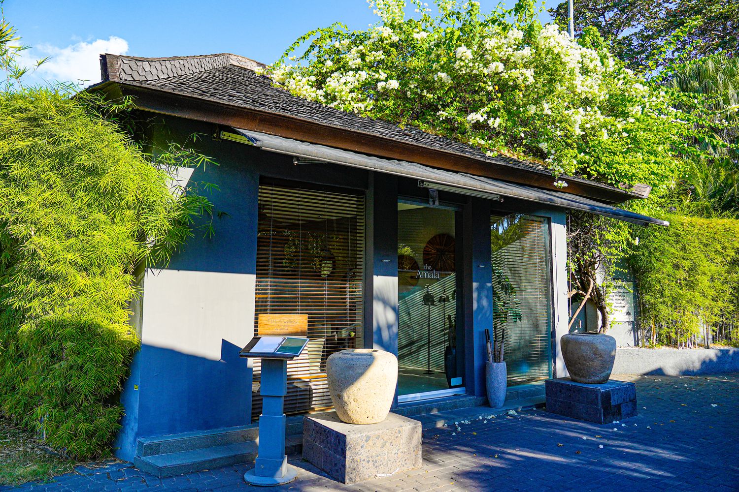 【峇里島住宿推薦】The Amala Boutique Retreat:水明漾獨棟泳池Villa,頌缽體驗與夢幻漂浮早餐! @混血珊莎的奇幻旅程 【峇里島住宿推薦】The Amala Boutique Retreat:水明漾獨棟泳池Villa,頌缽體驗與夢幻漂浮早餐! @混血珊莎的奇幻旅程