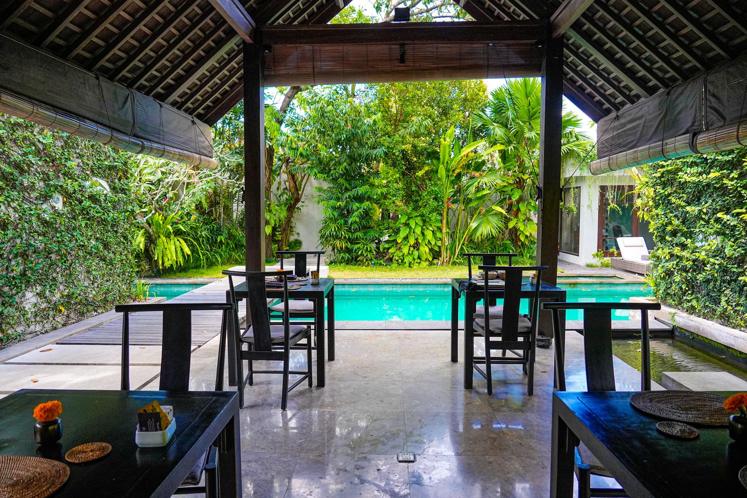 【峇里島住宿推薦】The Amala Boutique Retreat:水明漾獨棟泳池Villa,頌缽體驗與夢幻漂浮早餐! @混血珊莎的奇幻旅程 【峇里島住宿推薦】The Amala Boutique Retreat:水明漾獨棟泳池Villa,頌缽體驗與夢幻漂浮早餐! @混血珊莎的奇幻旅程