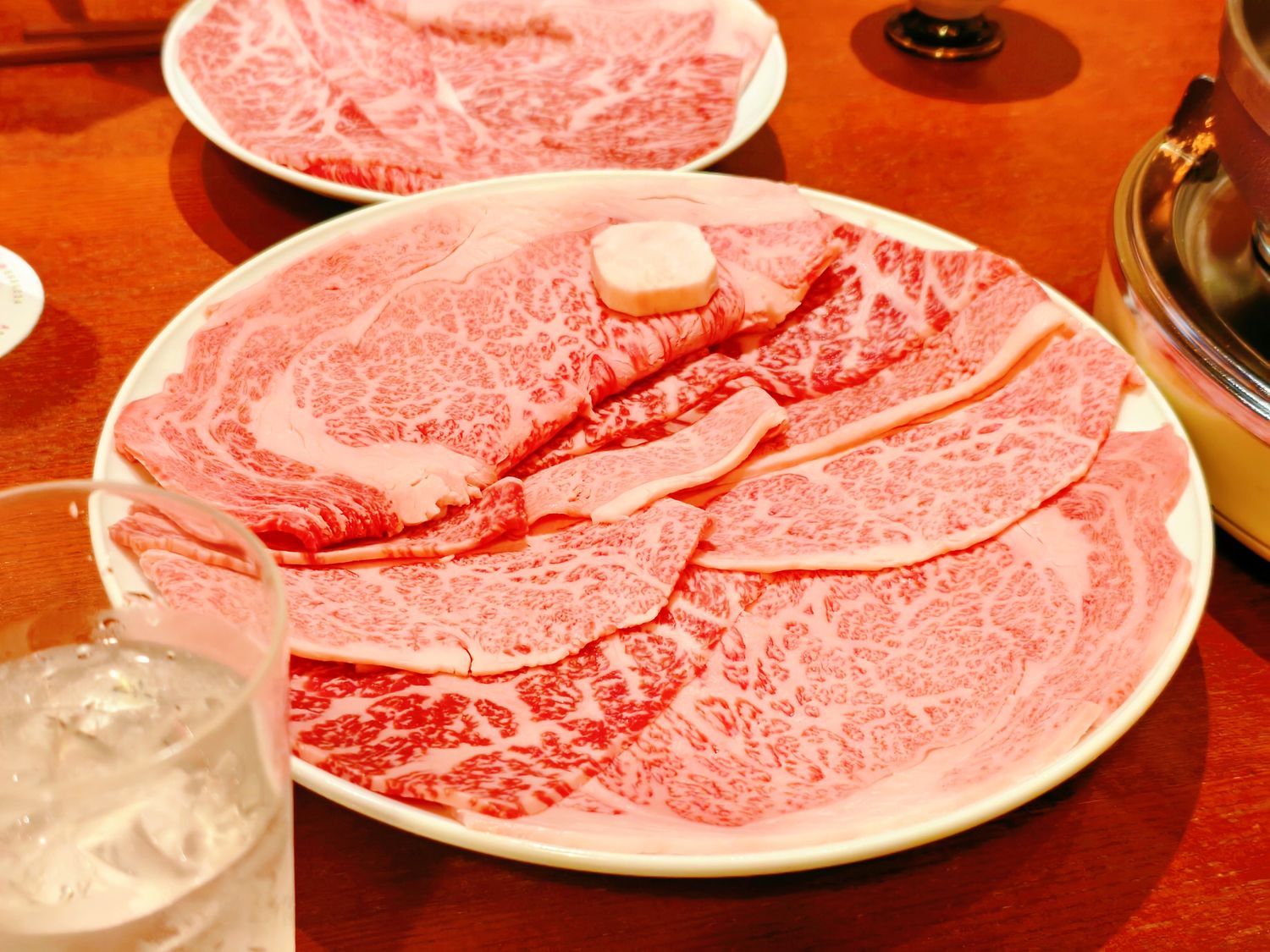 東京淺草壽喜燒必吃!百年老店Chinyaちんや和牛饗宴,江戶空間與桌邊服務的浪漫朝聖! @混血珊莎的奇幻旅程 東京淺草壽喜燒必吃!百年老店Chinyaちんや和牛饗宴,江戶空間與桌邊服務的浪漫朝聖! @混血珊莎的奇幻旅程