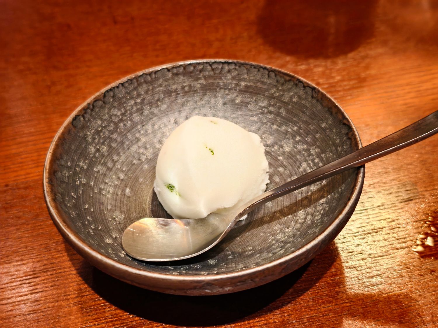 東京淺草壽喜燒必吃!百年老店Chinyaちんや和牛饗宴,江戶空間與桌邊服務的浪漫朝聖! @混血珊莎的奇幻旅程 東京淺草壽喜燒必吃!百年老店Chinyaちんや和牛饗宴,江戶空間與桌邊服務的浪漫朝聖! @混血珊莎的奇幻旅程