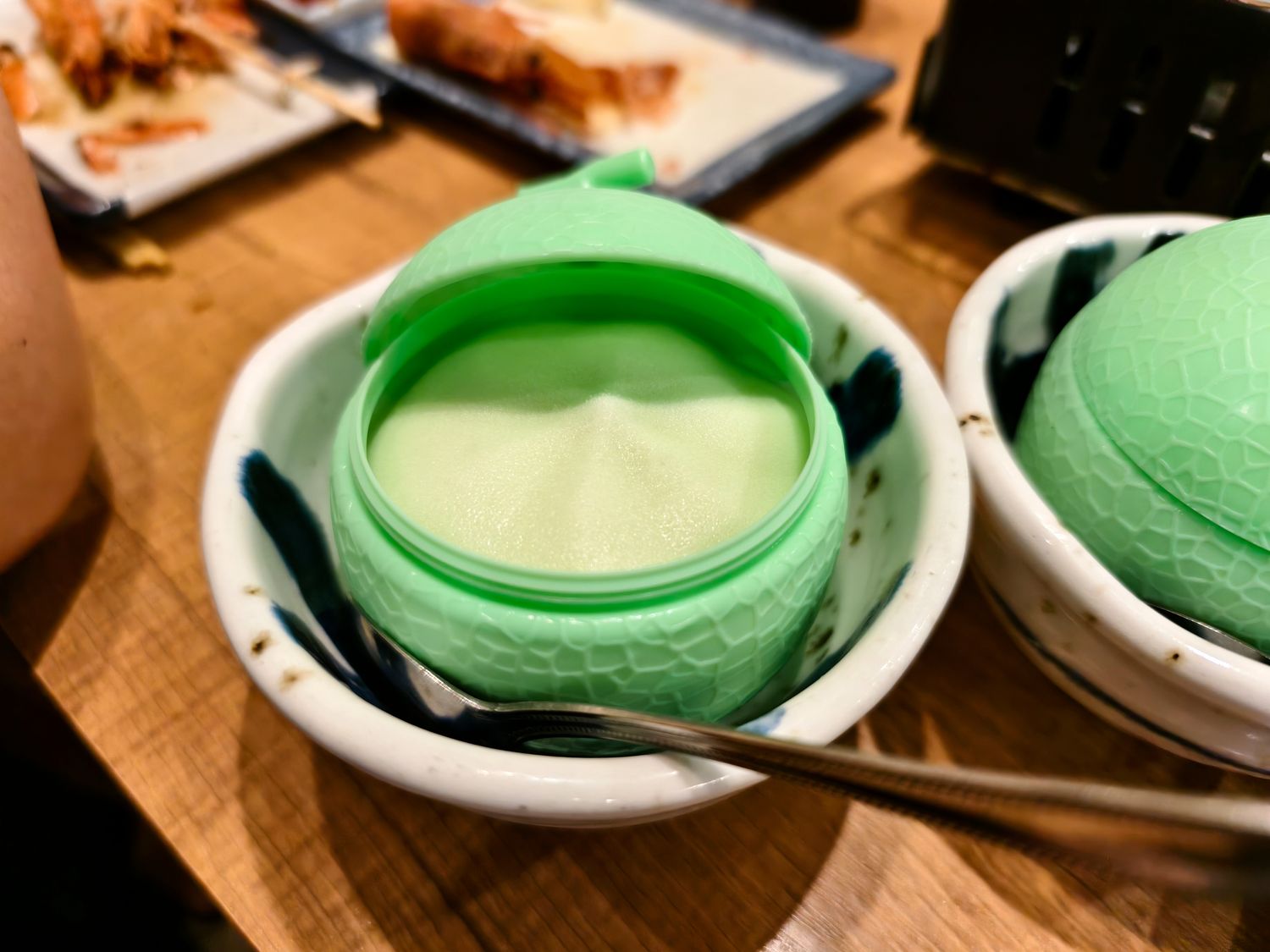 【日本美食】磯丸水產|24小時營業平價海鮮天堂,東京新宿/上野/淺草/澀谷/大阪/神戶通通有! @混血珊莎的奇幻旅程 【日本美食】磯丸水產|24小時營業平價海鮮天堂,東京新宿/上野/淺草/澀谷/大阪/神戶通通有! @混血珊莎的奇幻旅程
