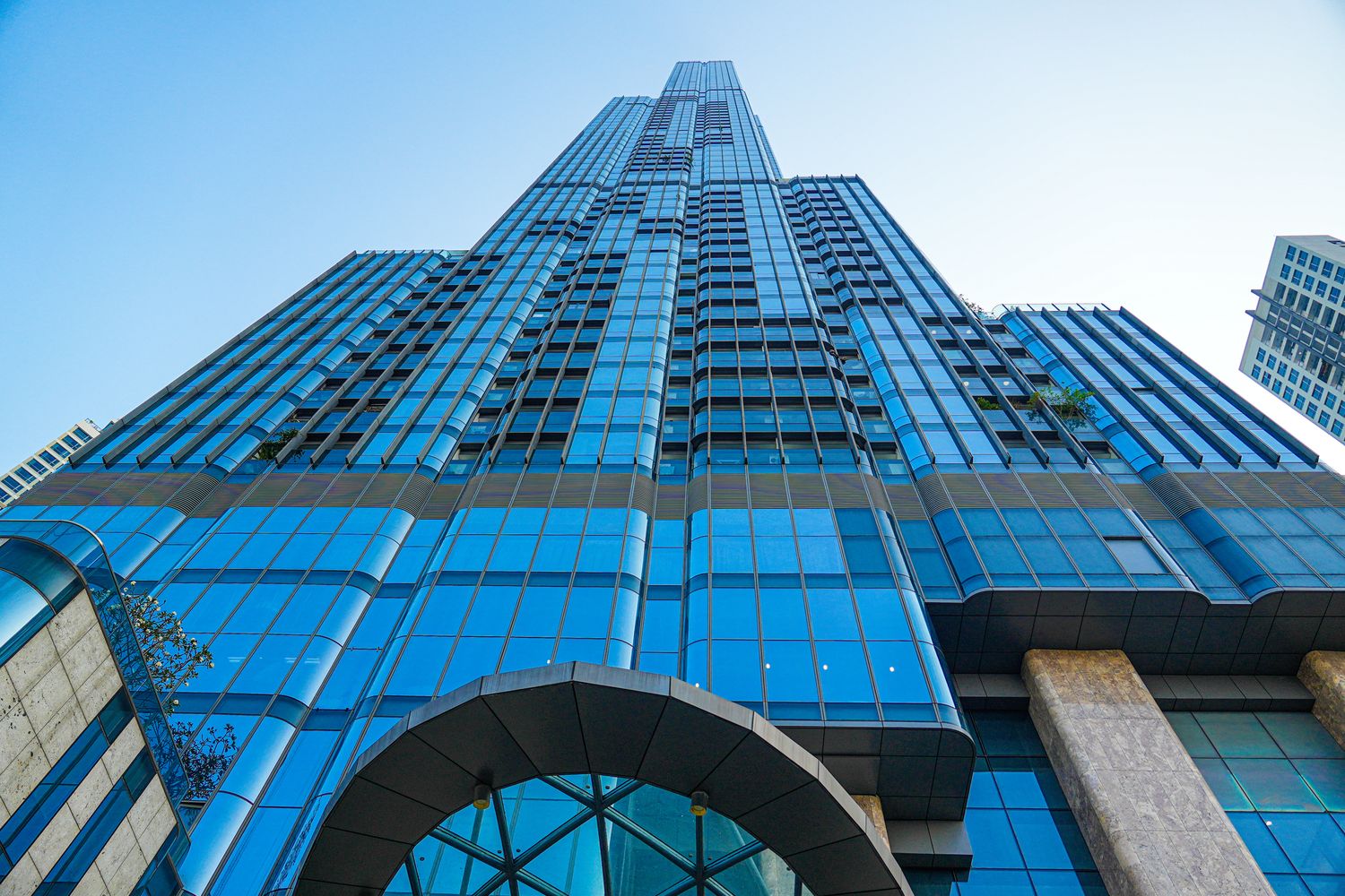 【越南胡志明】全越最高! Landmark 81觀景台&必訪 Nest by AiA 高空咖啡廳! @混血珊莎的奇幻旅程 【越南胡志明】全越最高! Landmark 81觀景台&必訪 Nest by AiA 高空咖啡廳! @混血珊莎的奇幻旅程