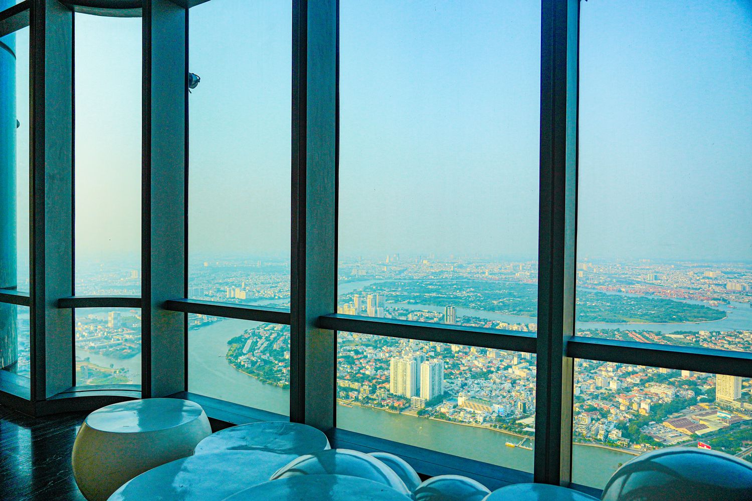 【越南胡志明】全越最高! Landmark 81觀景台&必訪 Nest by AiA 高空咖啡廳! @混血珊莎的奇幻旅程