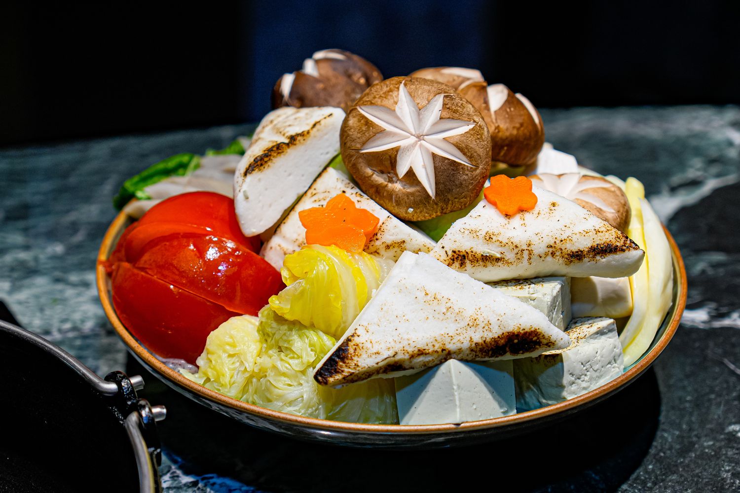 【祇園.禪院壽喜燒專門店】台北必吃京都祇園關西壽喜燒!全包廂制+桌邊服務一口入魂!台北名店橋山壽喜燒姐妹店 @混血珊莎的奇幻旅程 【祇園.禪院壽喜燒專門店】台北必吃京都祇園關西壽喜燒!全包廂制+桌邊服務一口入魂!台北名店橋山壽喜燒姐妹店 @混血珊莎的奇幻旅程