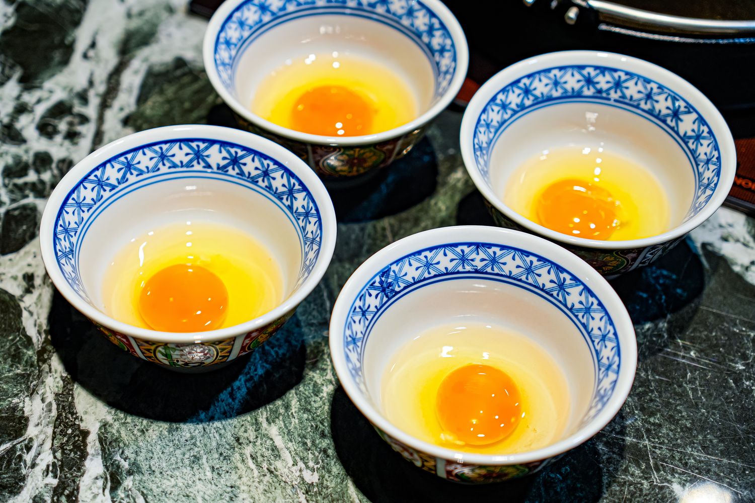 【祇園.禪院壽喜燒專門店】台北必吃京都祇園關西壽喜燒!全包廂制+桌邊服務一口入魂!台北名店橋山壽喜燒姐妹店 @混血珊莎的奇幻旅程 【祇園.禪院壽喜燒專門店】台北必吃京都祇園關西壽喜燒!全包廂制+桌邊服務一口入魂!台北名店橋山壽喜燒姐妹店 @混血珊莎的奇幻旅程