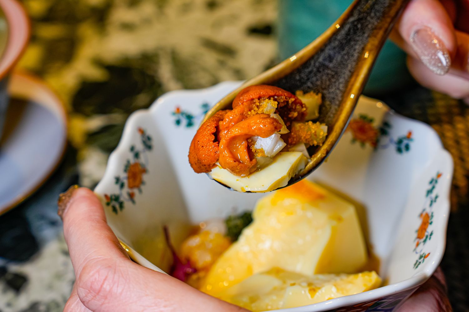 【祇園.禪院壽喜燒專門店】台北必吃京都祇園關西壽喜燒!全包廂制+桌邊服務一口入魂!台北名店橋山壽喜燒姐妹店 @混血珊莎的奇幻旅程 【祇園.禪院壽喜燒專門店】台北必吃京都祇園關西壽喜燒!全包廂制+桌邊服務一口入魂!台北名店橋山壽喜燒姐妹店 @混血珊莎的奇幻旅程