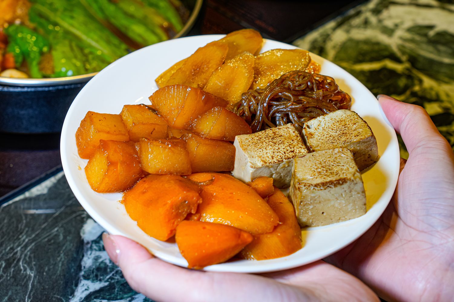 【祇園.禪院壽喜燒專門店】台北必吃京都祇園關西壽喜燒!全包廂制+桌邊服務一口入魂!台北名店橋山壽喜燒姐妹店 @混血珊莎的奇幻旅程 【祇園.禪院壽喜燒專門店】台北必吃京都祇園關西壽喜燒!全包廂制+桌邊服務一口入魂!台北名店橋山壽喜燒姐妹店 @混血珊莎的奇幻旅程