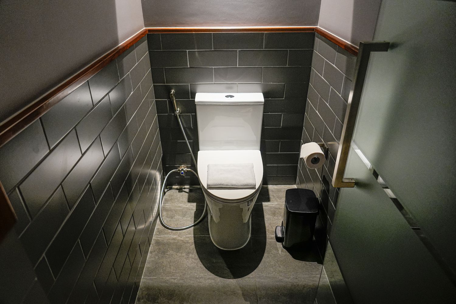 越南胡志明 Fusion Original Saigon Centre |市中心五星飯店絕美高空泳池，下樓就是商場！ @混血珊莎的奇幻旅程