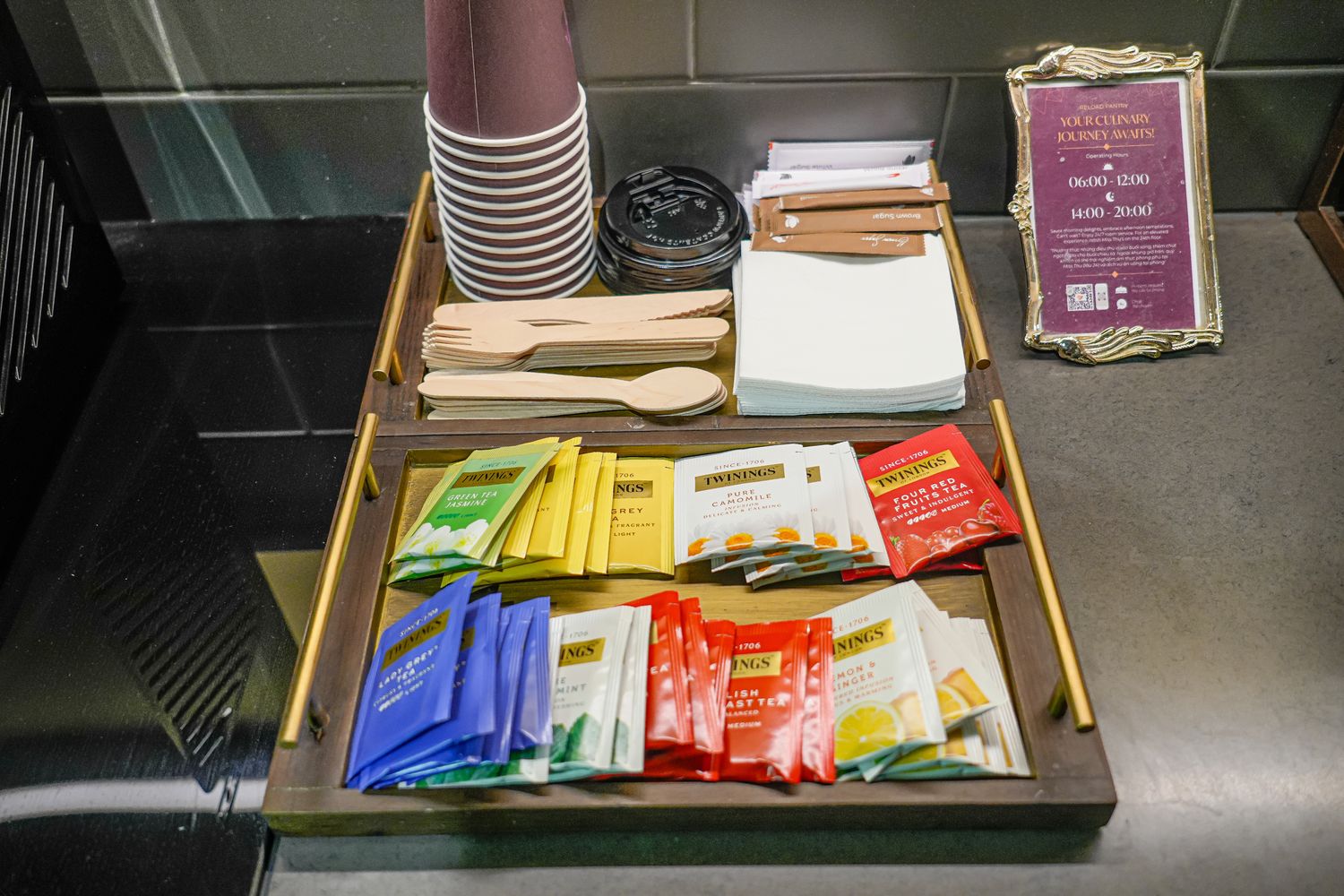 越南胡志明 Fusion Original Saigon Centre |市中心五星飯店絕美高空泳池，下樓就是商場！ @混血珊莎的奇幻旅程