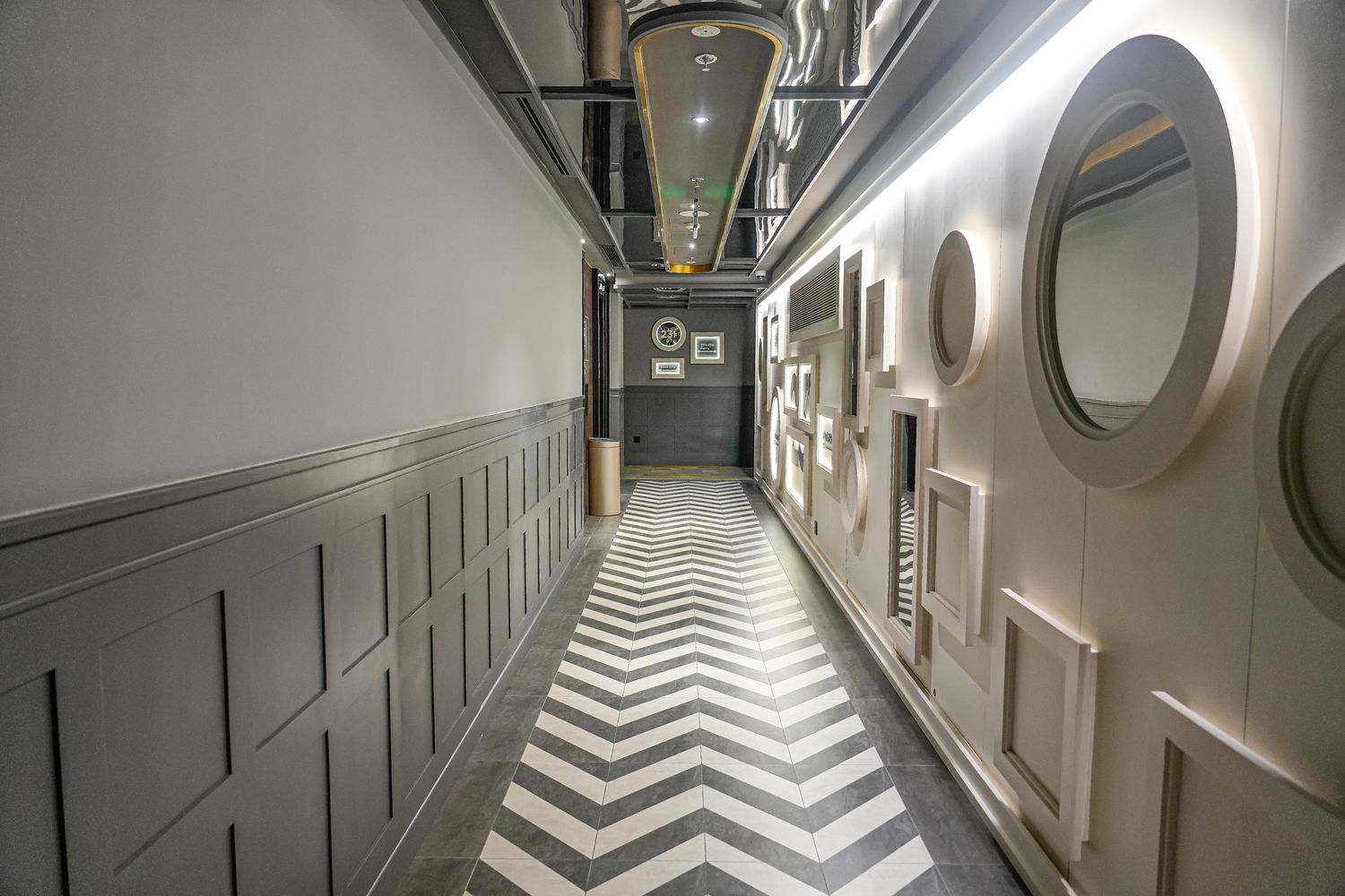 越南胡志明 Fusion Original Saigon Centre |市中心五星飯店絕美高空泳池，下樓就是商場！ @混血珊莎的奇幻旅程