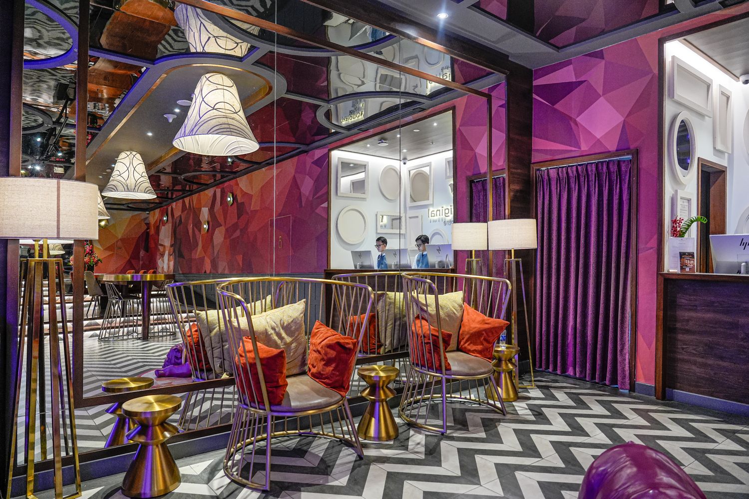 越南胡志明 Fusion Original Saigon Centre |市中心五星飯店絕美高空泳池，下樓就是商場！ @混血珊莎的奇幻旅程