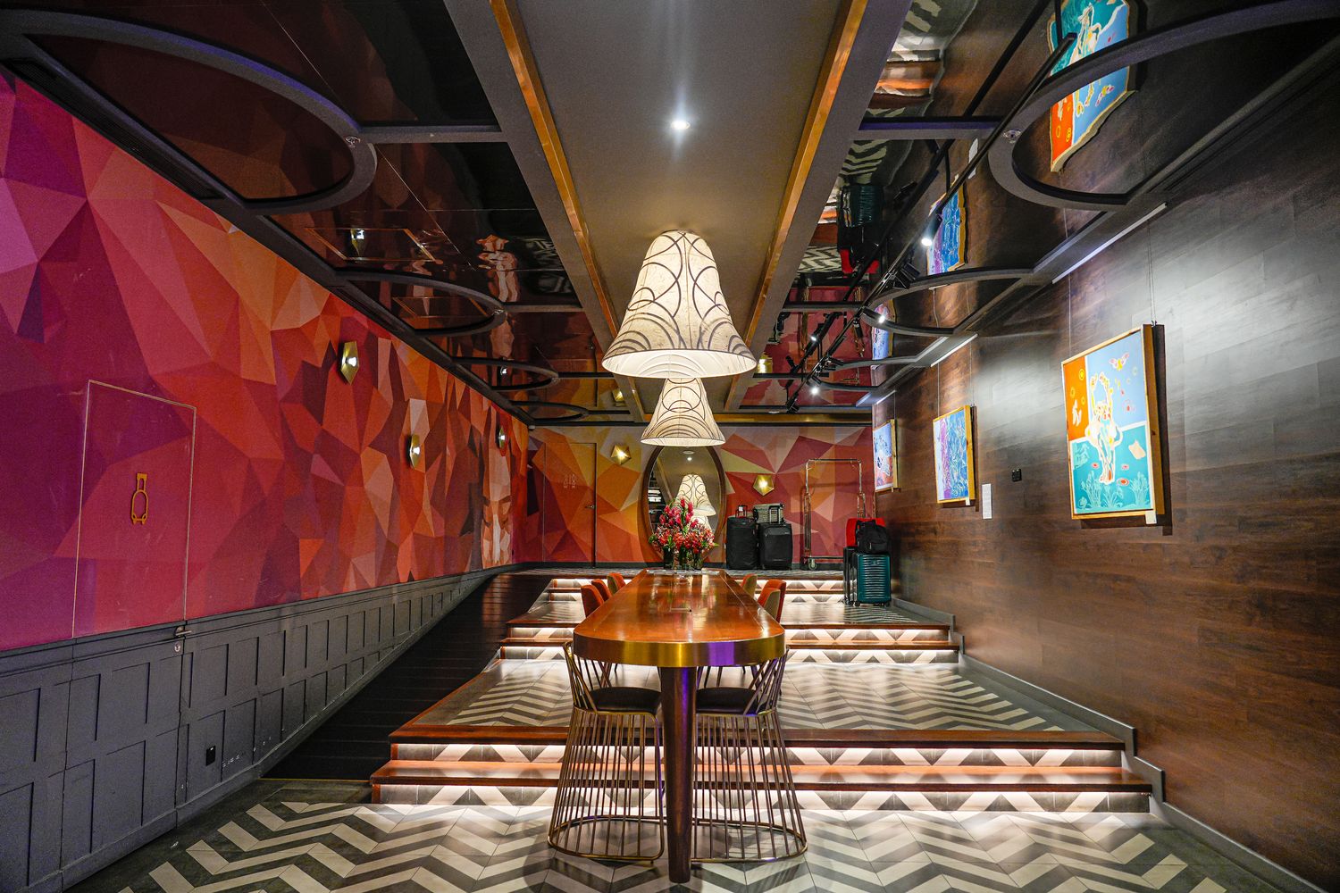 越南胡志明 Fusion Original Saigon Centre |市中心五星飯店絕美高空泳池，下樓就是商場！ @混血珊莎的奇幻旅程