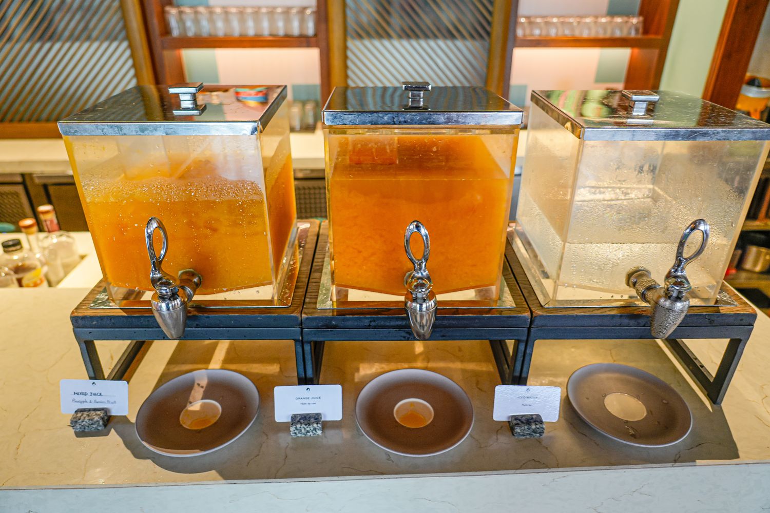 越南胡志明 Fusion Original Saigon Centre |市中心五星飯店絕美高空泳池，下樓就是商場！ @混血珊莎的奇幻旅程