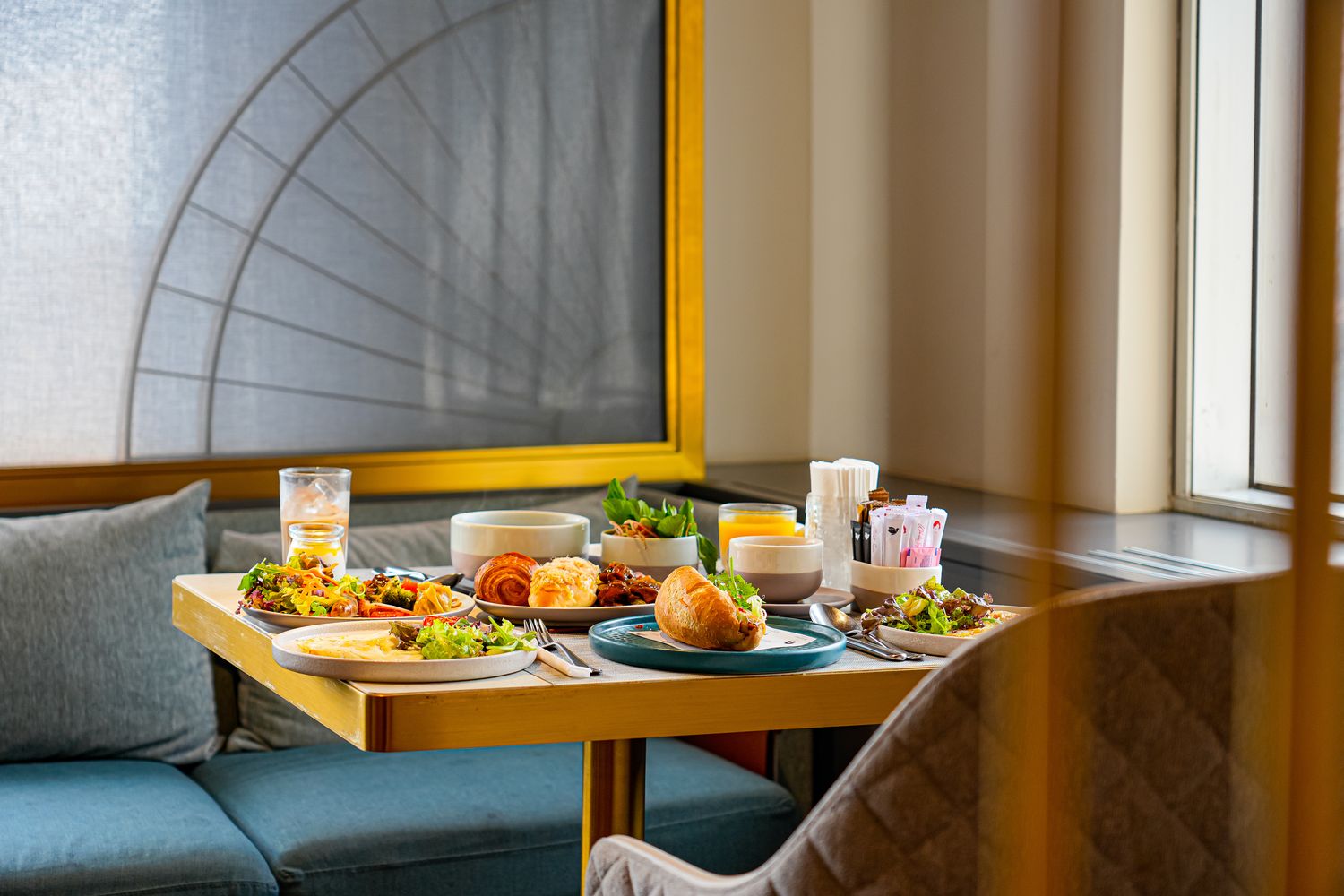 越南胡志明 Fusion Original Saigon Centre |市中心五星飯店絕美高空泳池，下樓就是商場！ @混血珊莎的奇幻旅程