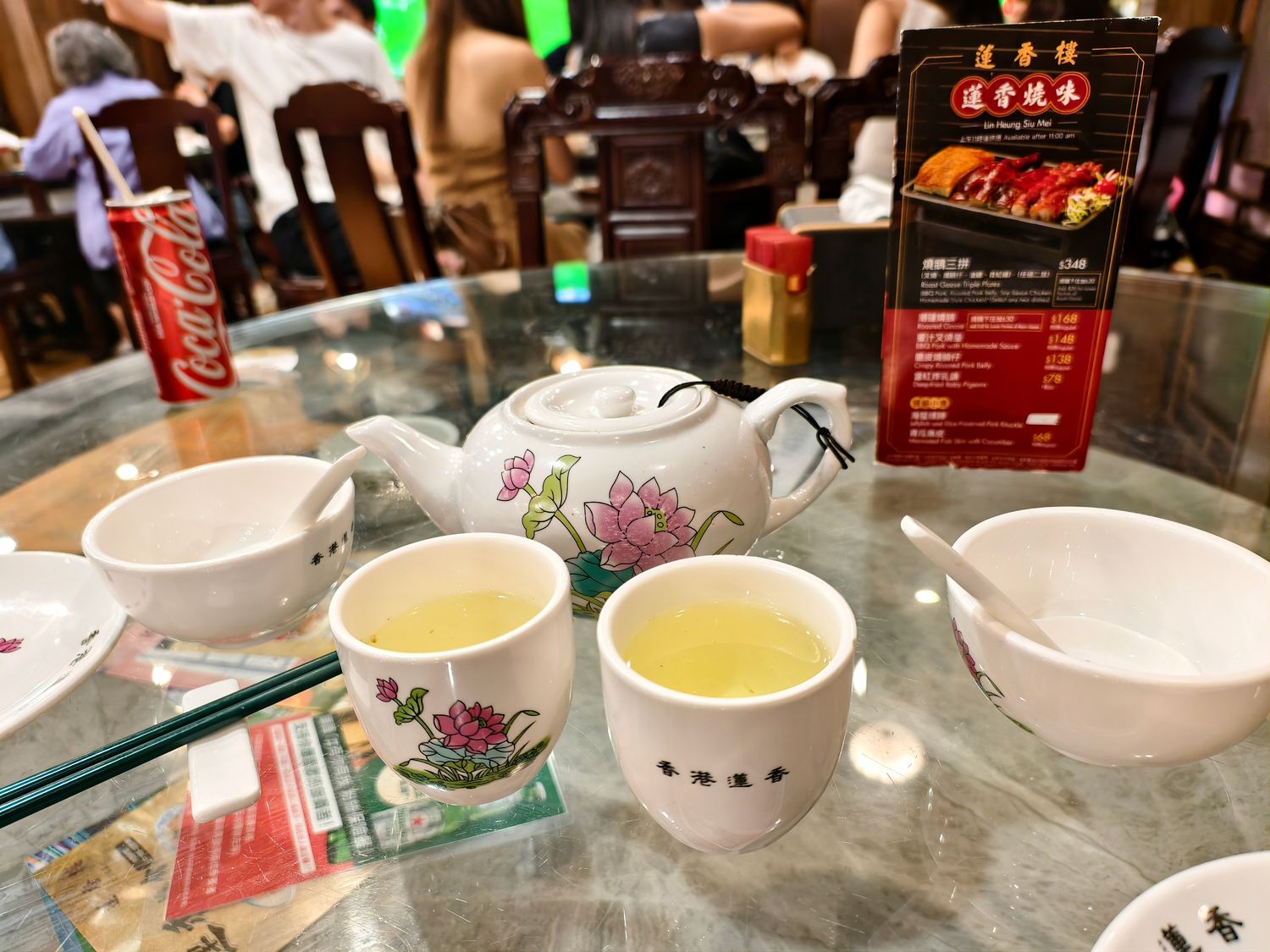 【香港必吃】百年傳統老字號「蓮香樓」，懷舊粵式茶樓，KKday獨家優惠包茶芥及服務費! @混血珊莎的奇幻旅程
