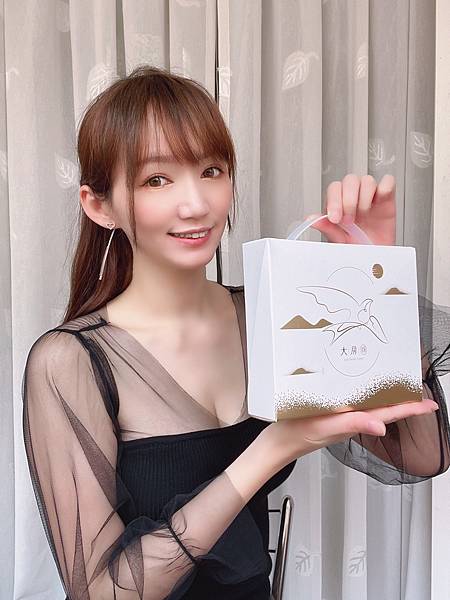 【保養推薦】大房楊胜肽蜂蜜燕窩飲∣女孩必備養顏聖品，喝出Q彈美肌 @混血珊莎的奇幻旅程