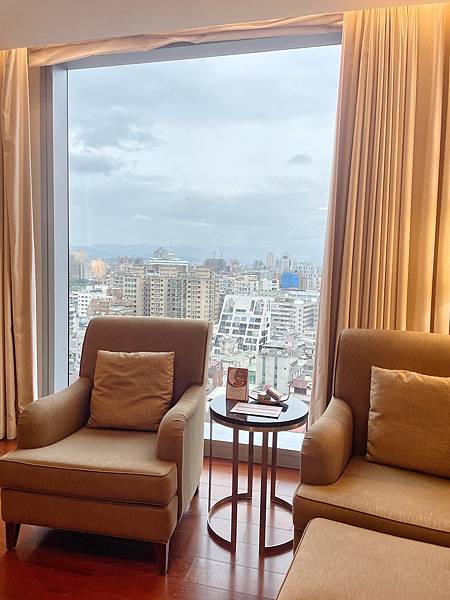 【中山區五星飯店】大倉久和飯店The Okura Prestige Taipei，日系五星級飯店，頂樓超美泳池，享受城市輕旅行! @混血珊莎的奇幻旅程