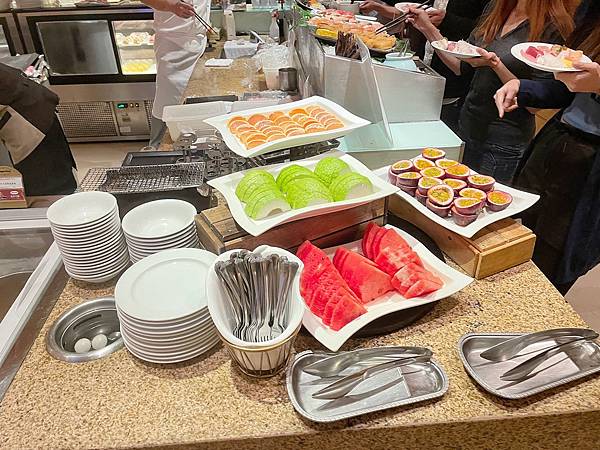【台北飯店吃到飽】大倉久和大飯店-歐風館自助餐，多國料理吃到飽還有紅白酒無限暢飲，下午茶每人只要800元! @混血珊莎的奇幻旅程