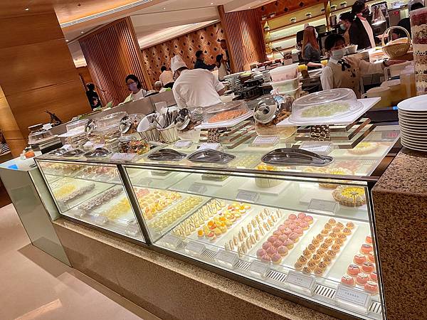 【台北飯店吃到飽】大倉久和大飯店-歐風館自助餐，多國料理吃到飽還有紅白酒無限暢飲，下午茶每人只要800元! @混血珊莎的奇幻旅程