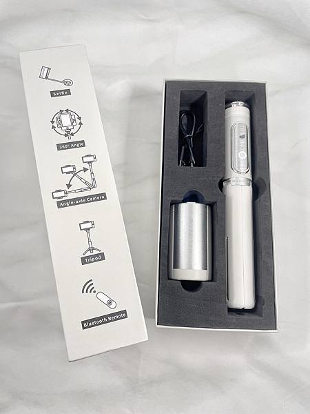 【開箱】 自拍神器 MAGIPEA美極品 三腳穩定器 三腳自拍棒結合單軸穩定器 拍照不求人 手抖救星 2021自拍棒推薦 自拍腳架推薦 @混血珊莎的奇幻旅程