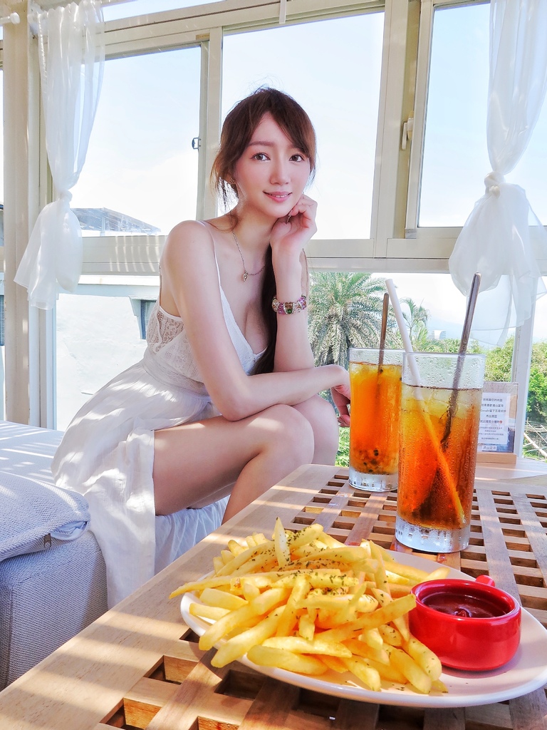 【滿山望海】飽覽無邊際藍天海景，滿山望海訂位，菜單，評價攻略 @混血珊莎的奇幻旅程