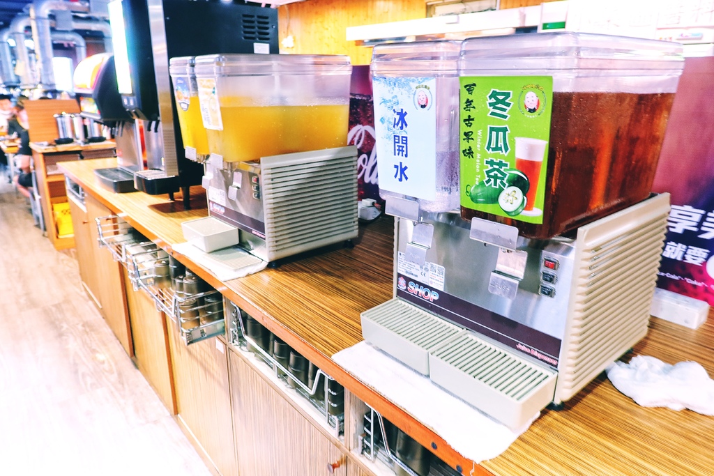 【胖肚肚燒肉】基隆店吃飯配高樓海景，每人只要469元起! @混血珊莎的奇幻旅程