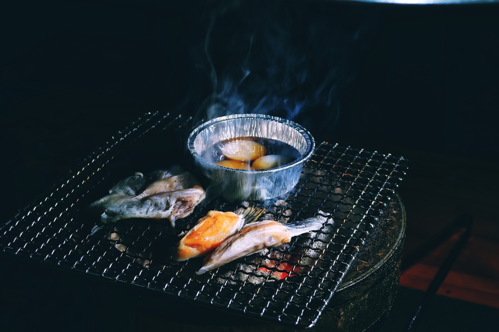 【胖肚肚燒肉】基隆店吃飯配高樓海景，每人只要469元起! @混血珊莎的奇幻旅程